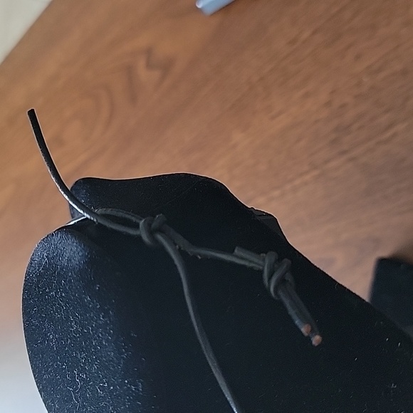 Necklace - Picture 3 of 4